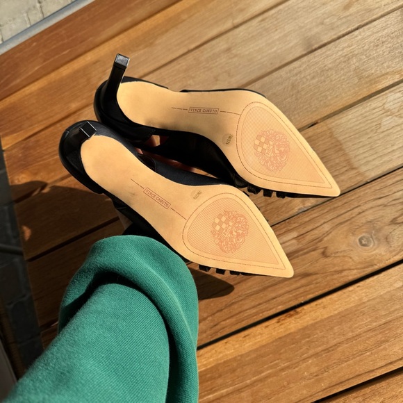 Black Vince Camuto Kitten Heels - Picture 3 of 6